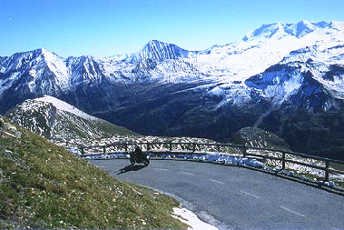 Die letzten engen Kehren zur Edelweißspitze